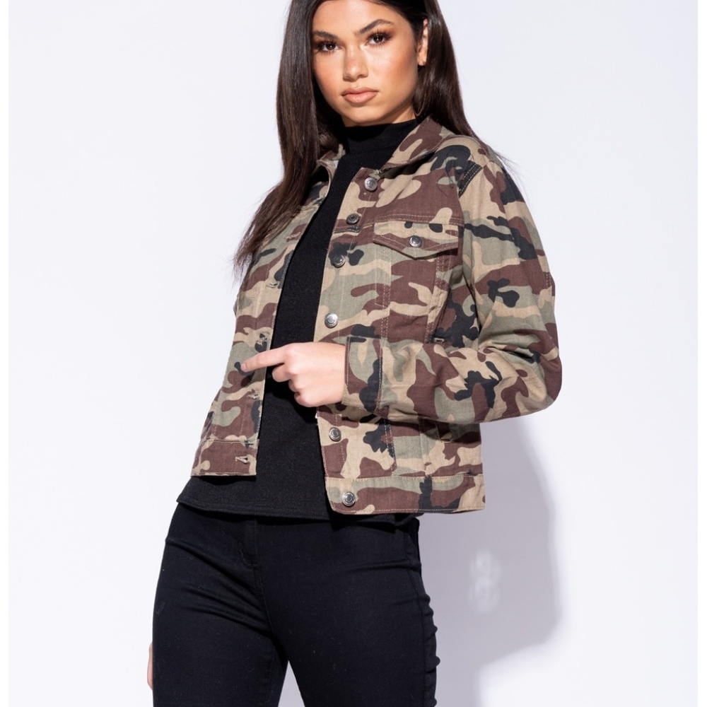Camouflage Button Front Denim Jacket